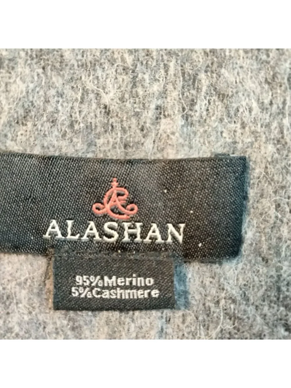 Alashan Reversible Wool Scarf Fringe Black Gray Merino Cashmere